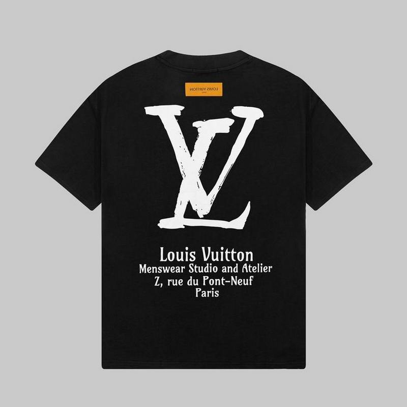 Louis Vuitton Men's T-shirts 127